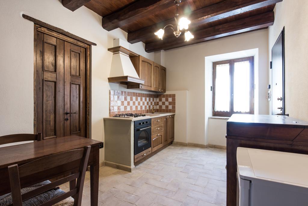 Domus In Castro Bed & Breakfast Montecchio  ห้อง รูปภาพ
